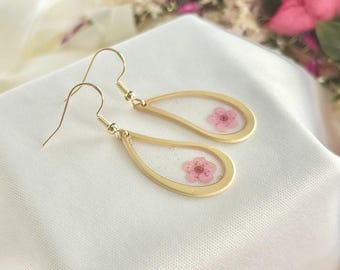 Pink Flower Earring Teardrop Design Resin Jewelry Dried Flowers Matte Gold Lightweight Earrings Wedding Guest Bridesmaid Gift Nature