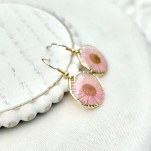 Baby Pink Pressed Flower Resin Jewelry Earring Pressed Flower Earring Hypoallergenic Hooks Gift for Her Earring Unique Resin Earring Dangle