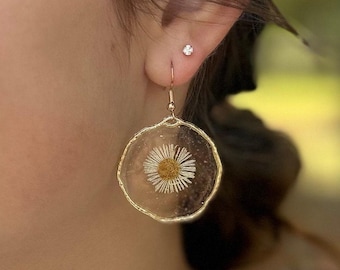 Chrysanthemum Resin Earring Botanical Jewelry White Flower Pressed Design Handmade Accessory Boho Style Romantic Gift Valentines Day Special