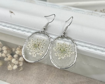 Wedding White Queen Annes Lace Resin Earring Flower Earring Dangle Earring Wedding Jewelry Hypoallergenic Hooks Bridesmaids gift for her