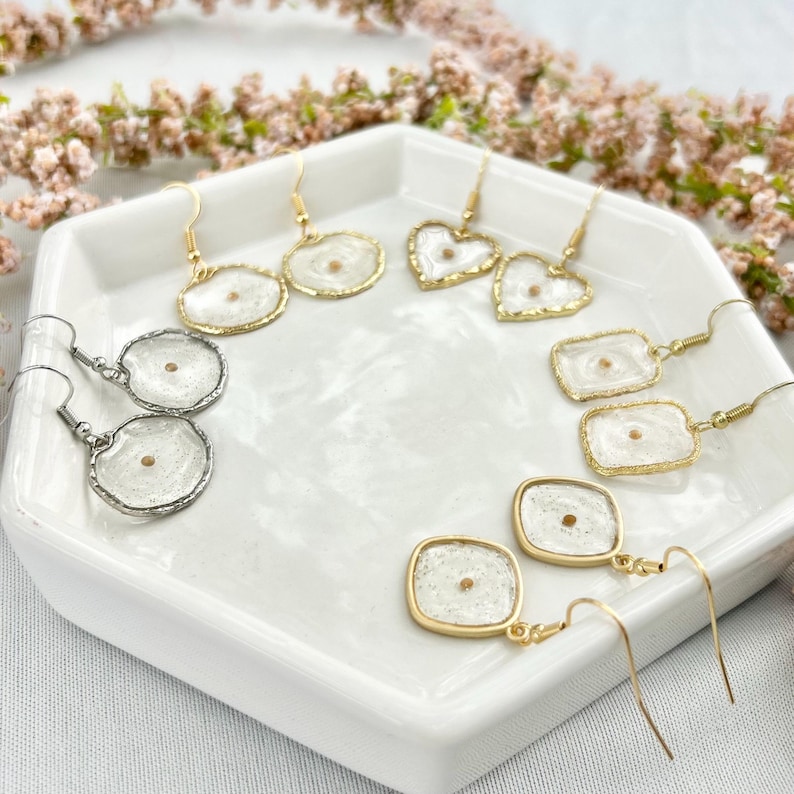Mustard Seed Earring Faith Jewelry Christian Gift Idea Valentine Day Present Biblical Inspiration Hope Symbol Resin Design Window Shape Gold image 7