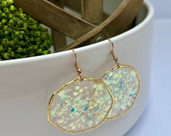 Medium sparkle earring iridescent flake earring handmade resin earring glitter hypoallergenic unique earring floral bridesmaid gift for her