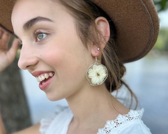 Creamy White Delphinium Earrings Flower Jewelry Handmade Design Botanical Accessory Boho Style Nature Inspired Resin Creation Lightweight