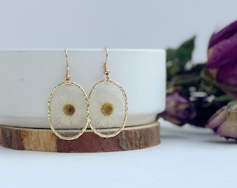 White Chrysanthemum Earring Dried Flower Resin Jewelry Handmade Gift Botanical Piece Boho Accessory Lightweight Oval Pressed Hypoallergenic