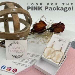 Pressed Flower Earring Resin Jewelry Handmade Design Gold Rim Botanical Accessory Lightweight Dangle Nature Inspired Unique Gift image 9