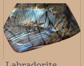 XL Labradorita Forma libre- Destello verde azul- ¡Perfecto para guardar o regalar!
