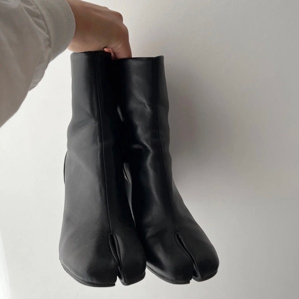 tabi airbag heel ankle boots