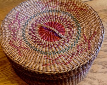 Vintage Sweet Grass Nesting Baskets, Woven w/Design, Labeled, 6.5" x 3