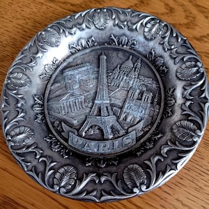 Vintage Eiffel Tower Trinket Dish: Paris Souvenir Ashtray, Made in France