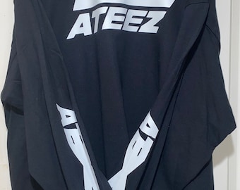 Ateez Kpop boy band shirt, vintage ateez kpop shirt, Ateez World Tour Tee shirt