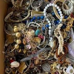 Mystery Jewelry Bag / Mystery Jewelry Box / Mystery Jewelry Jar 15 Pieces