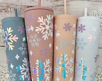 Snowflake Tumbler: Winter Wonderland Acrylic Cup with Lid & Straw