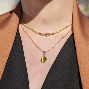 Layered necklace set, green cat&#39;s eye quartz pendant necklace, delicate beaded necklace, green beaded choker, gift for her, dainty necklace