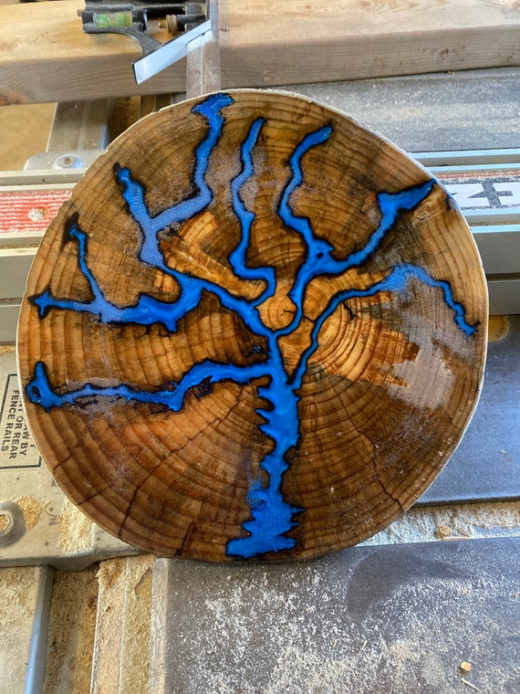 Pine Round Lichtenburg Fractal with blue epoxy filler