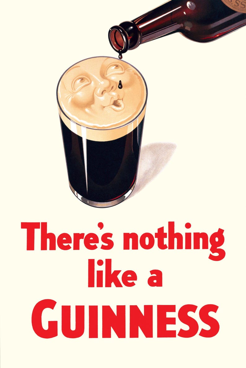 Puede incluir: Ilustraci&oacute;n publicitaria vintage de Guinness. Muestra una pinta con una cara en la espuma, vertida de una botella. El texto rojo dice "There's nothing like a GUINNESS".