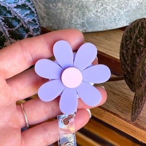 Purple Flower Badge Reel Lavender Pastel Retractable ID badge reel, Work badge reel, Badge Reel Nurse, Badge Reel Accessories