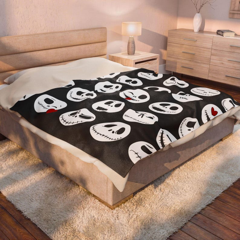 Jack Skellington Faces Blanket | Halloween Skull Pattern Velveteen Throw image 11