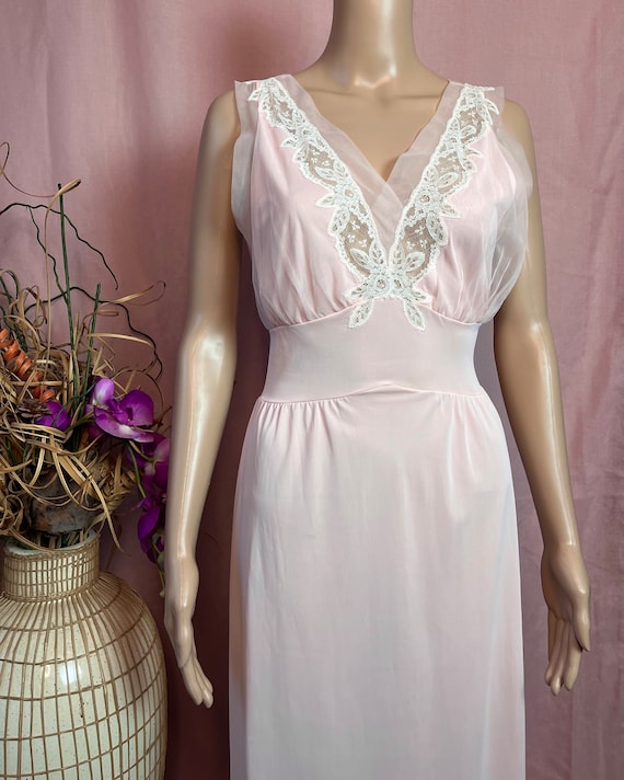 Vintage 1950’S Laros Nightgown