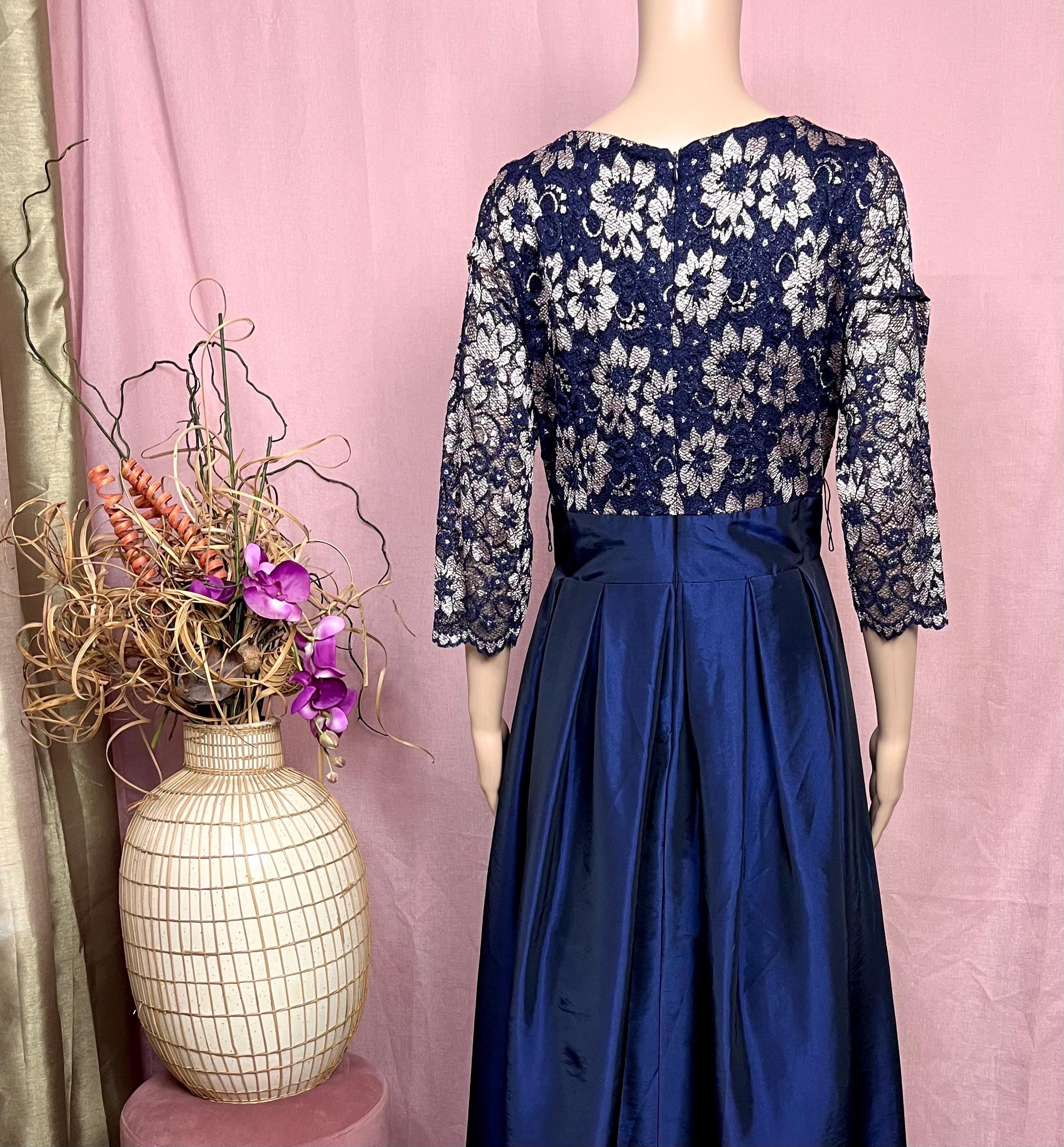Navy Blue Jessica Howard formal dress Navy Blue Jessica Howard formal dress