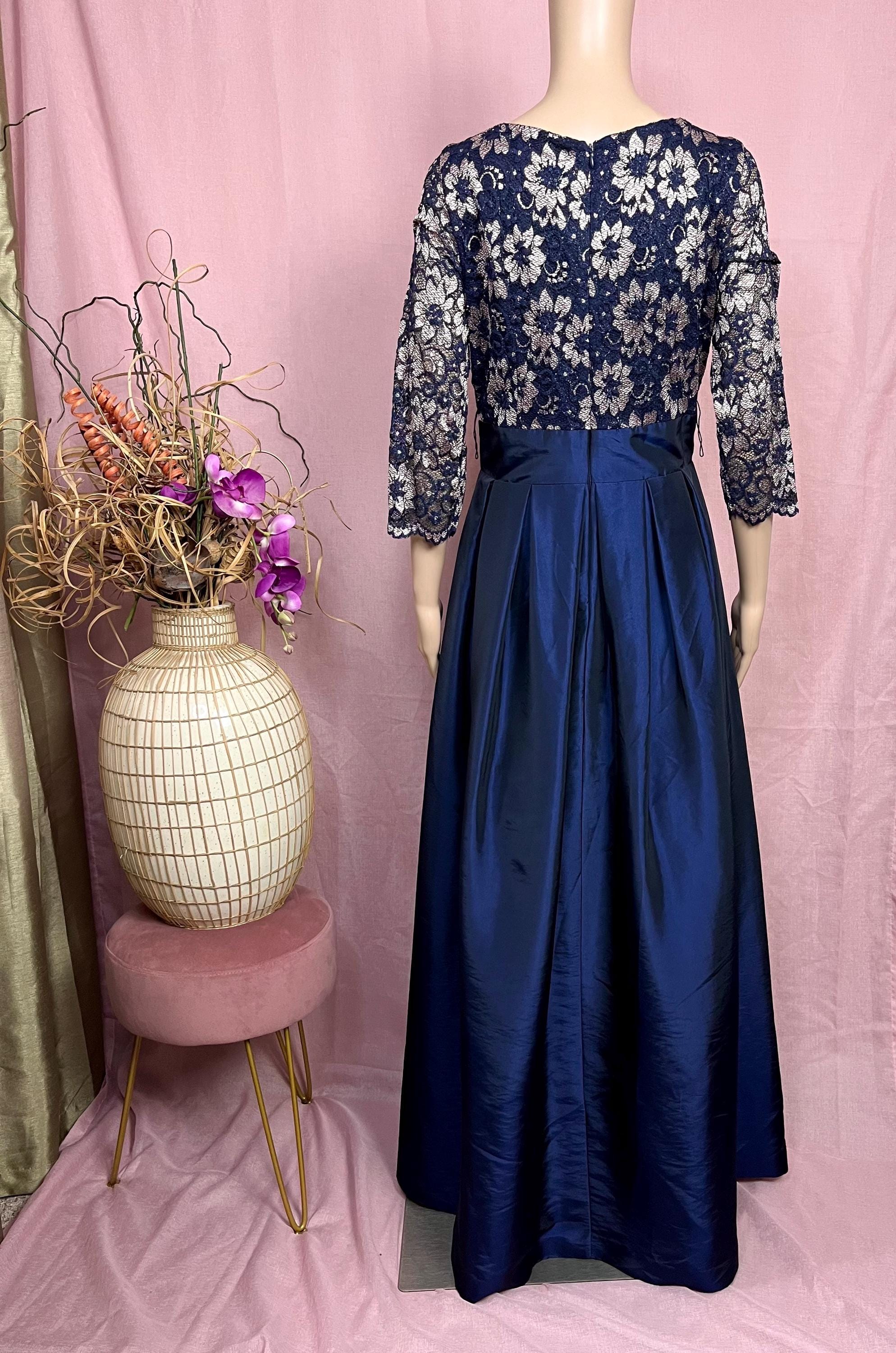 Navy Blue Jessica Howard Formal Dress
