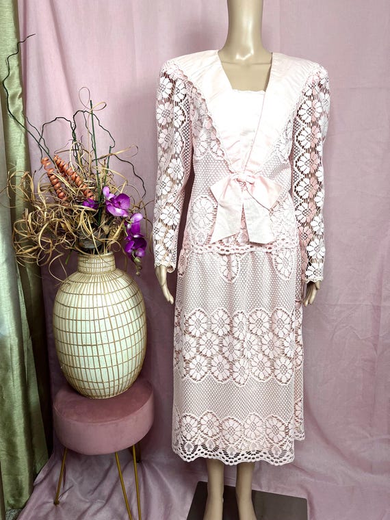 chinese dress ladies Patra Mermaid Dress – International Appeal main image 0