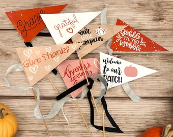Thanksgiving Pennant Flags: Printable Dinner Party Decor (Digital File)