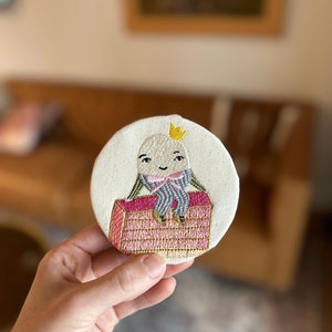 Humpty Dumpty Embroidery Design, Nursery Rhyme (4x4 Hoop) (Digital File)