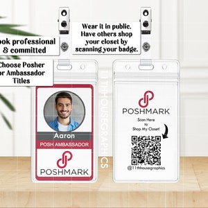 Könnte beinhalten: Ein weißer Plastik-Badgehalter mit einem roten und weißen Posmark-Badge darin. Das Badge zeigt ein Logo, den Text "Poshmark" und einen QR-Code. Der Badgehalter hat ein transparentes Plastikfenster und einen Clip zum Befestigen an Kleidung.