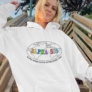 Alpha Sigma Alpha Texte Coloré Mignon Monde MadHappy Tendance Alpha Sig Sorority Hoodie Blanc