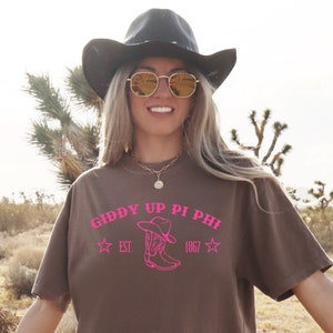 Pi Beta Phi Giddy Up Pink Boots College Sorority TShirt | Pi Phi Western-Inspired Trendy Shirt | Big Little Gift