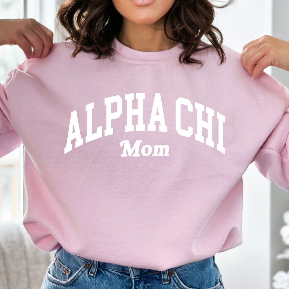 Alpha Chi Omega Mom Crewneck Sweatshirt | Varsity Trendy Axo Sorority Crewneck | Mom Greek Life Gift | Comfy Sweatshirt