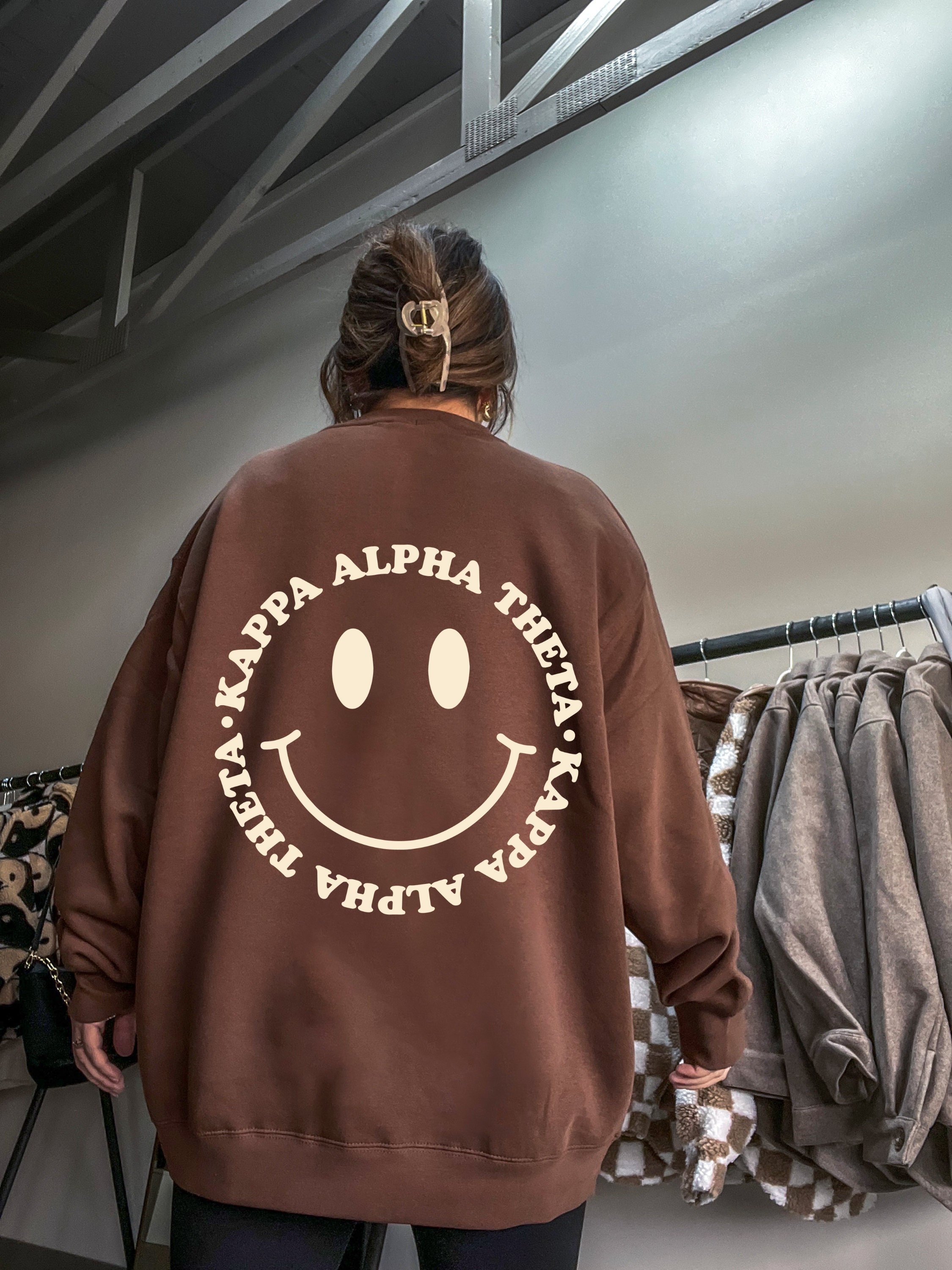 Kappa Alpha Theta Smile Sorority Felpa girocollo / Theta Trendy Sorority Crewneck / Regalo vita greca / Grande piccolo regalo