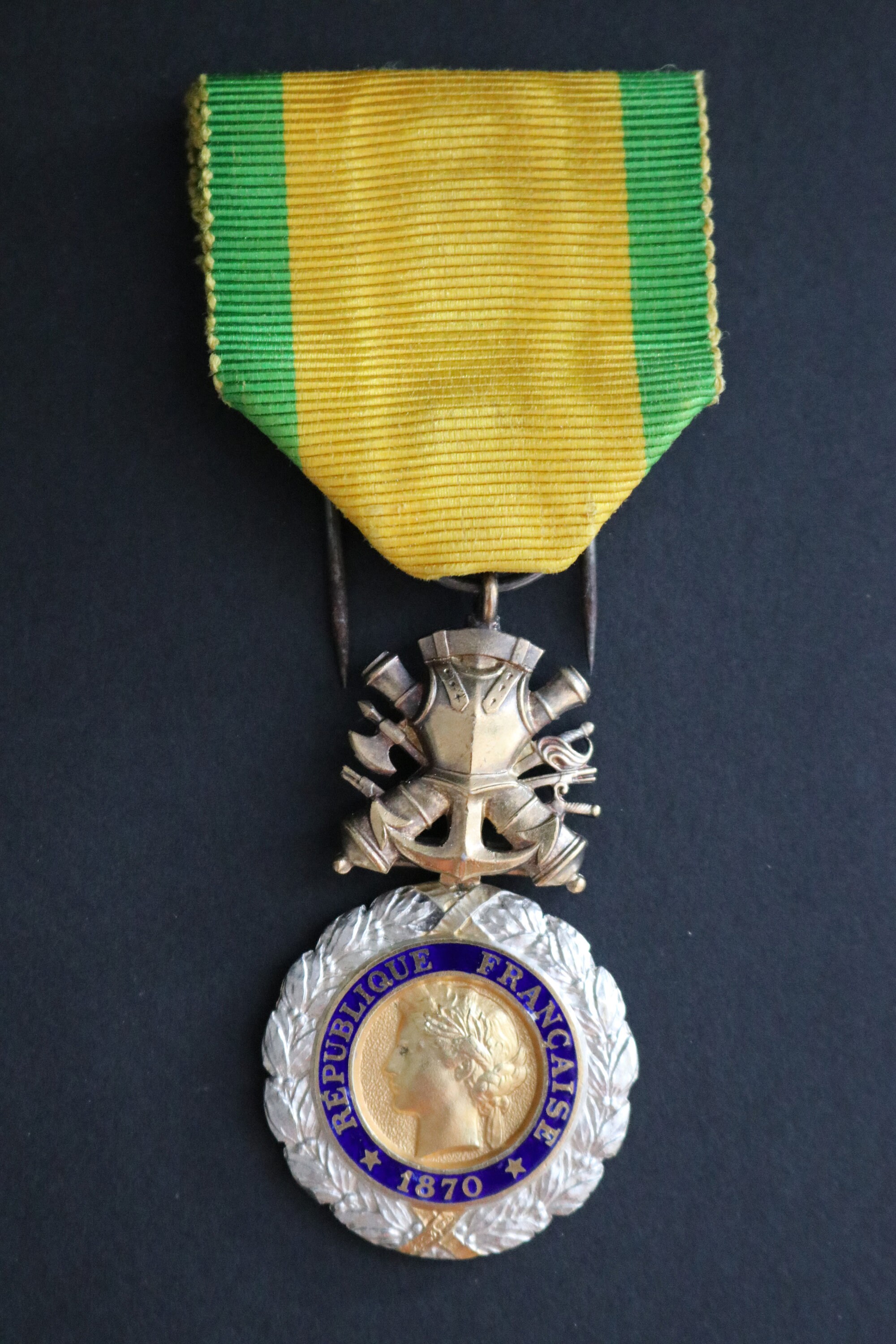 Médaille française de la vaillance et de la discipline (Valeur et