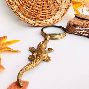 Vintage Nautical Crocodile Hand Magnifier Desk Accessories Antique Hand Magnifier Glass Retro Gift  Unique Desk Accessory Handmade Decore
