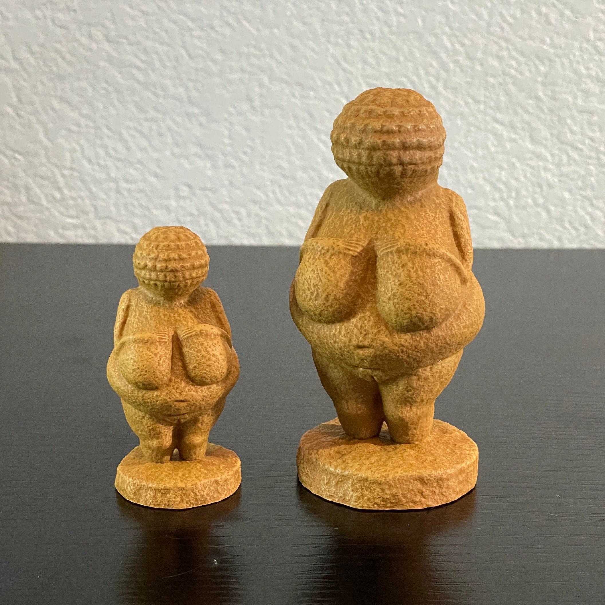 エルンスト・ヴァーリス ポーセリン・ワークス アールヌーボー 乙女の像 置物 楽天市場】リヤドロ 水差しを持つ女 グレス 裸婦 置物 01006333