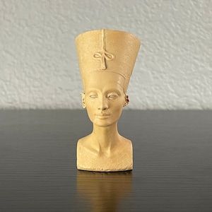Nefertiti Bust