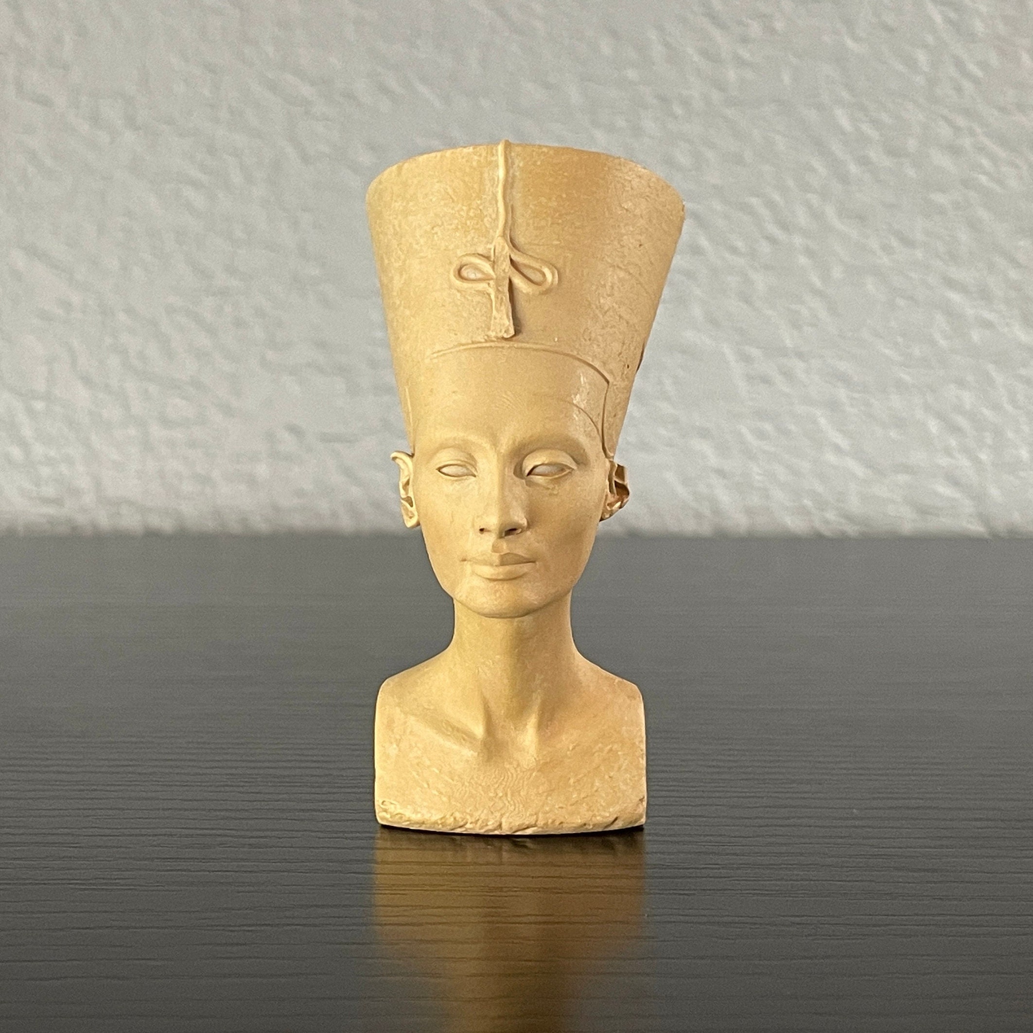 ネフェルティティ胸像、古代エジプト女王彫刻 - 樹脂像 - Etsy 日本