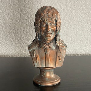 Old Gregg Bust