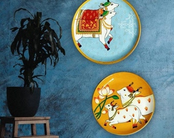 Hand painted Pichwai cow, pichwai painting / pichwai lotus / melamine wall plates set of 2, kamadhenu,cow painting,plate art, wall hanging