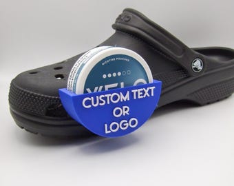 Soporte personalizado para snus para zuecos, accesorio con texto personalizado, accesorio de almacenamiento impreso en 3D, dije lateral para zuecos.