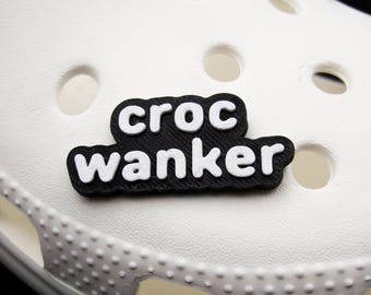 Dije de cocodrilo para pajearse / Dije divertido para zapatos / Accesorios para zuecos traviesos / Decoración atrevida para zapatos / Regalo de broma para él / Dije de cocodrilo novedoso