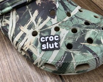 Ciondolo offensivo per Crocs Pin Badge Crocs Ciondolo carino Opzioni colore disponibili Regali offensivi Ciondoli divertenti coccodrilli personalizzati