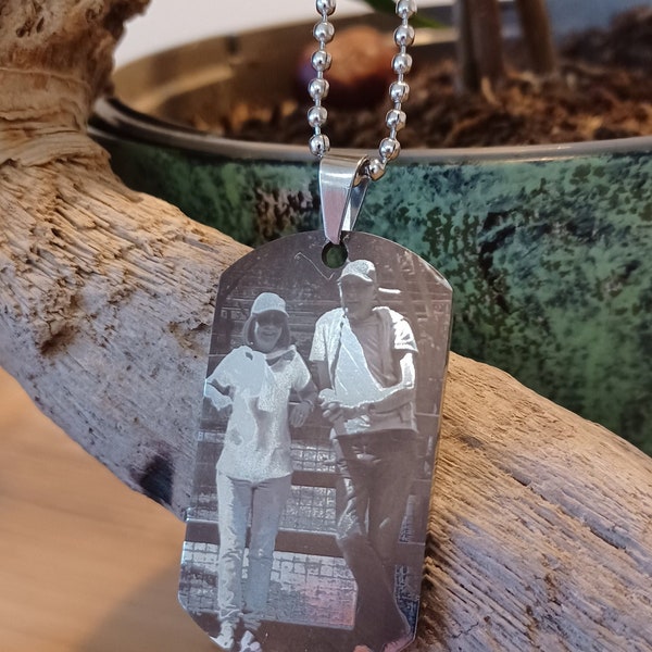 Photo Tag Necklace, Personalised Photo Necklace, Personalized Necklace Photo Dog Tag, Laser Engraved Photo on Military Dog Tag Necklace