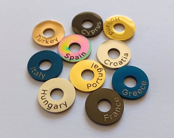 Engraved Travel Tokens: Stainless Steel Country Charms for Keychains