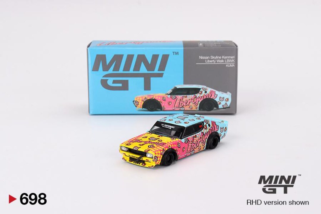 Nissan Skyline Kenmeri Liberty Walk LBWK KUMA - Scale 1/64