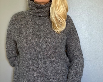 Hug pullover. So soft, warm and light cashmere/alpaca pullover that feels like hug.
