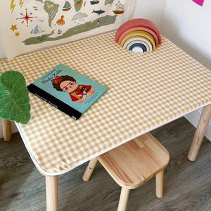 Funda para mesa FLISAT Honey Gingham: Protector de mesa de juegos con estilo