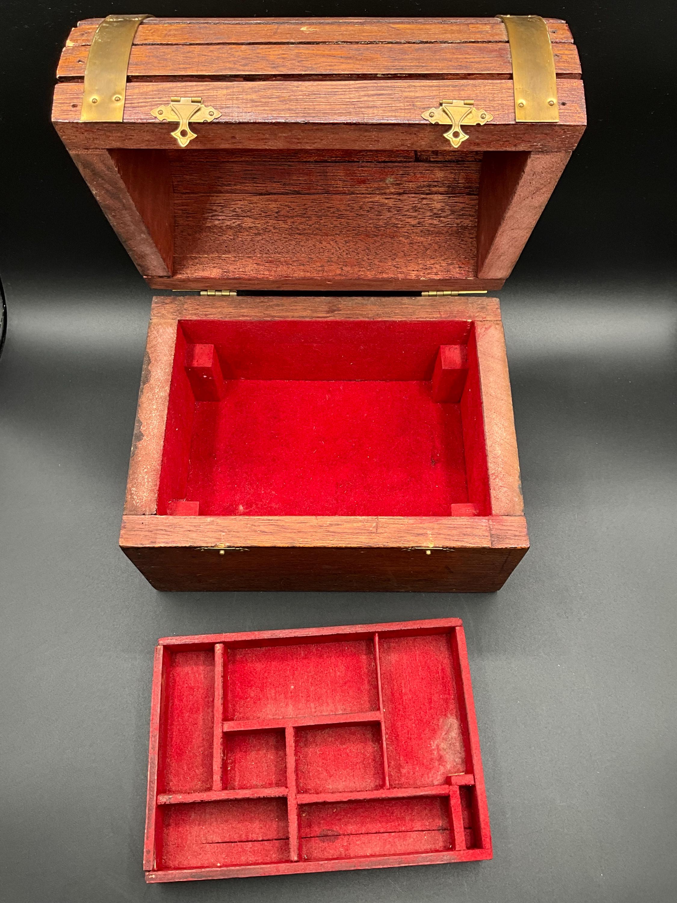 ヴィンテージ木製宝箱スタイルジュエリーボックス 重厚 - Etsy 日本