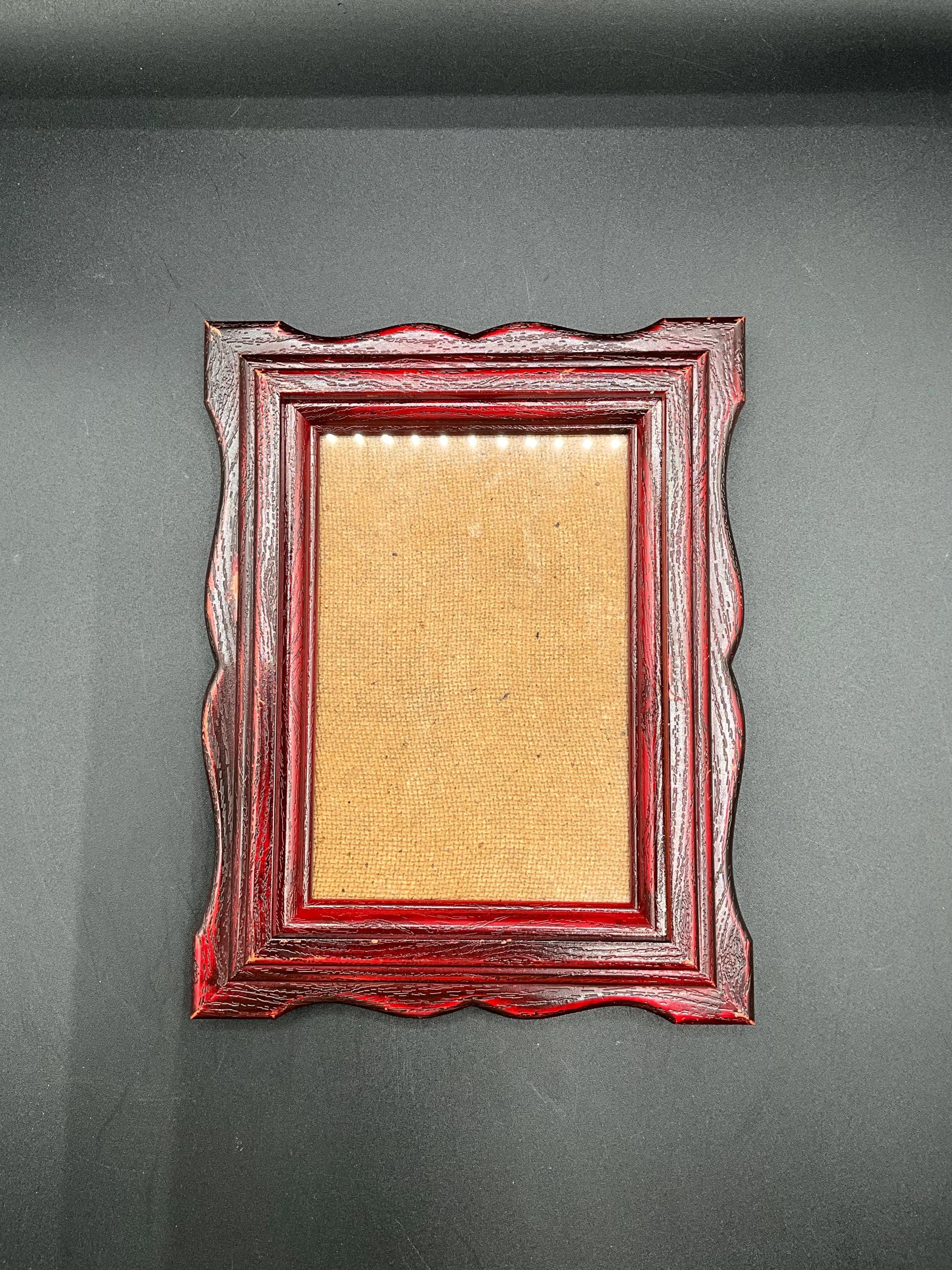 Vintage Ornate Red Wood Hanging Only Picture Frame 5X7