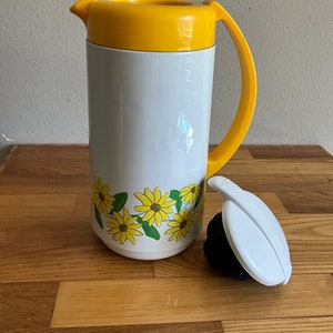 Vintage Retro Sunflower White And Yellow Thermos Pitcher